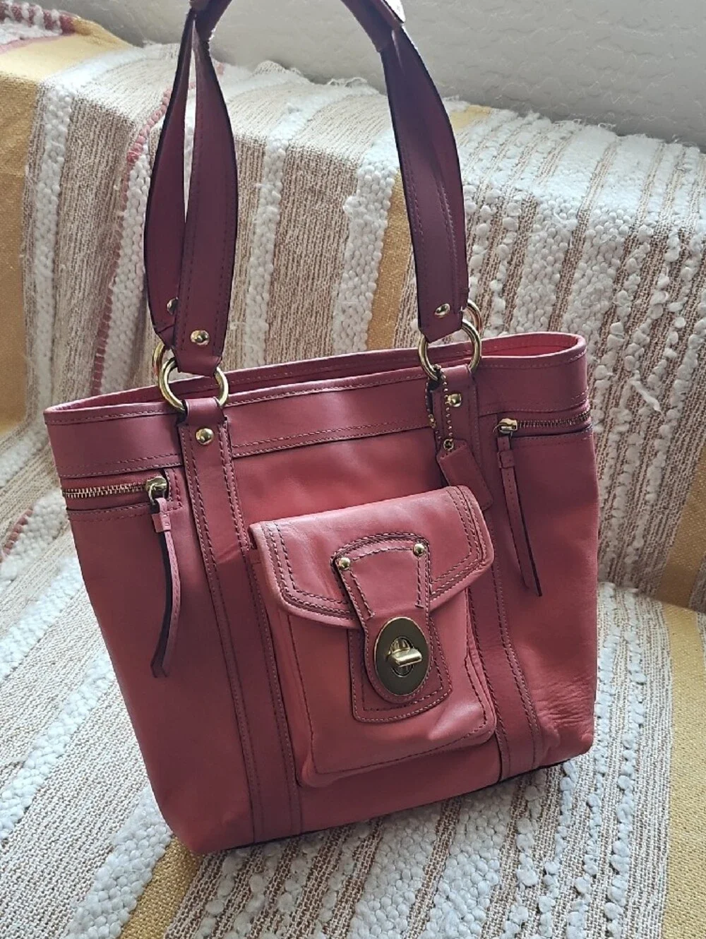Coach stylish pink